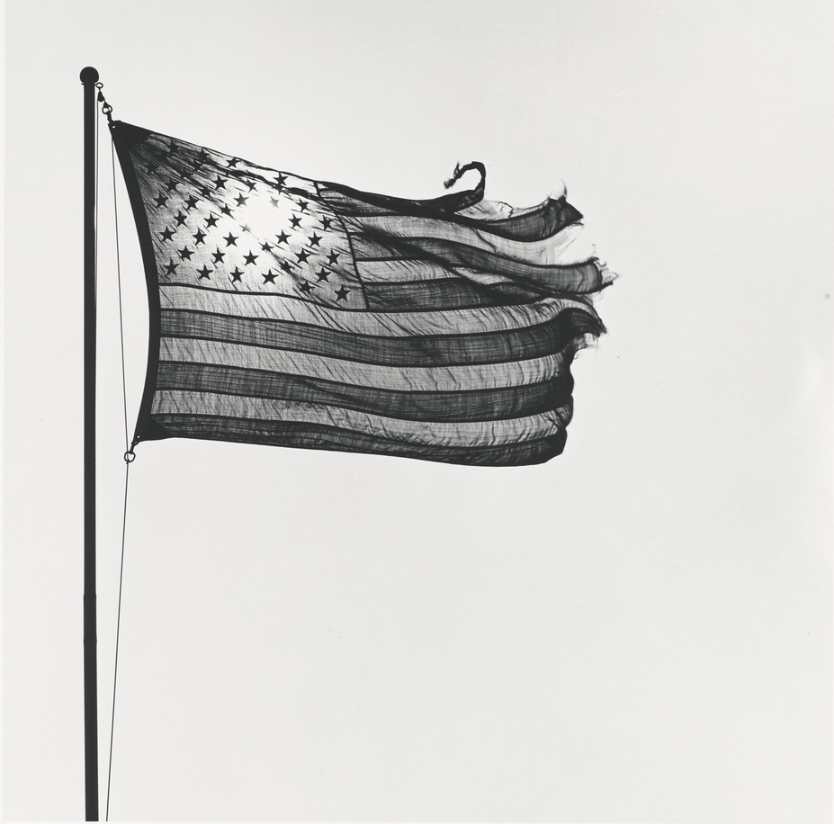Robert Mapplethorpe: American Flag, 1977. (c) Robert Mapplethorpe Foundation Inc.