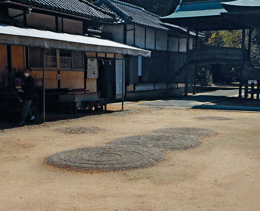 Ani Jinja (Ani Shrine),  Okayama c.841, Heian Period. As featured in The Japanese Garden