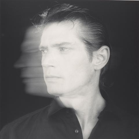 Self-Portrait, 1985, by Robert Mapplethorpe. Gelatin silver print Image: 38.7 x 38.6 cm (15 1/4 x 15 3/16 in.) Jointly acquired by the J. Paul Getty Trust and the Los Angeles County Museum of Art, with funds provided by the J. Paul Getty Trust and the David Geffen Foundation, 2011.7.21 © Robert Mapplethorpe Foundation