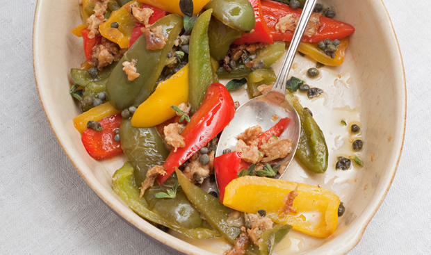 Peppers with breadcrumbs and capers, a recipe from <a href=