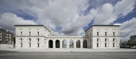 The Saint-Nazaire Theatre by K-architectures