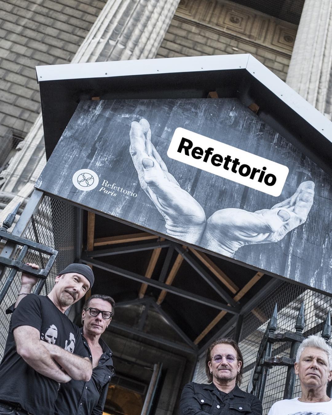 U2 at Refettorio Paris. Image courtesy of Refettorio Paris's Instagram