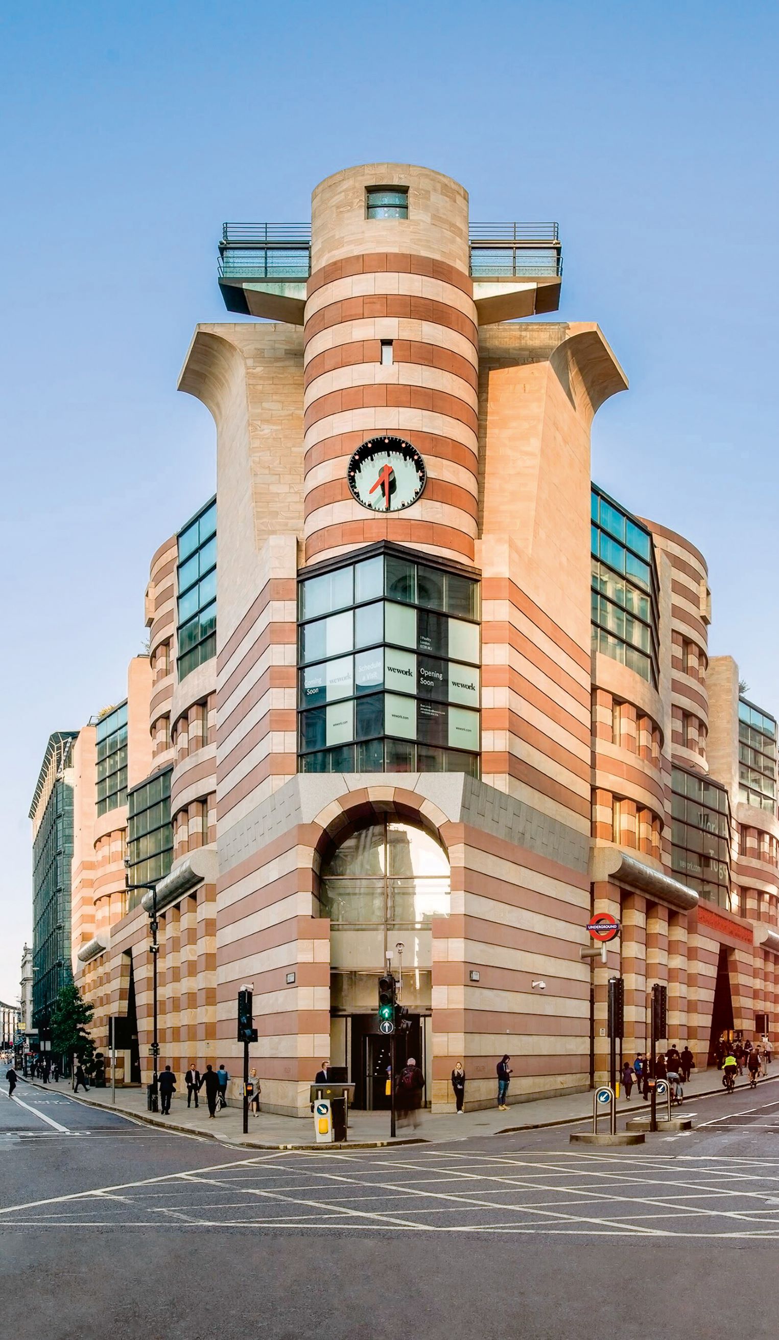 James Stirling, Michael Wilford and Associates: Number 1 Poultry, London, England, UK, 1997