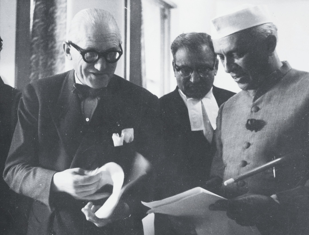 Le Corbusier with Jawaharlal Nehru in Chandigarh. Picture credit: courtesy Fondation Le Corbusier, Paris. As reproduced in Le Corbusier Le Grand