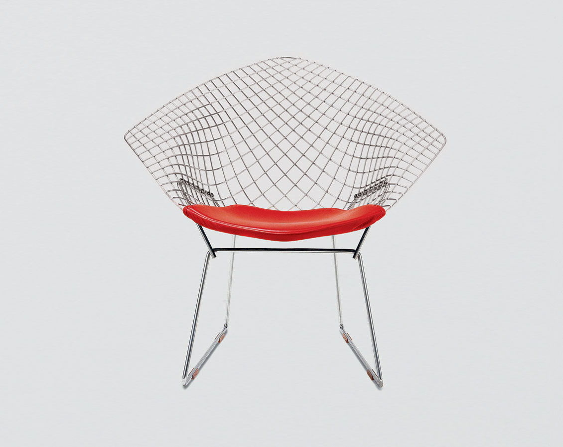 The Diamond chair by Harry Bertoia, manufactured by Knoll
